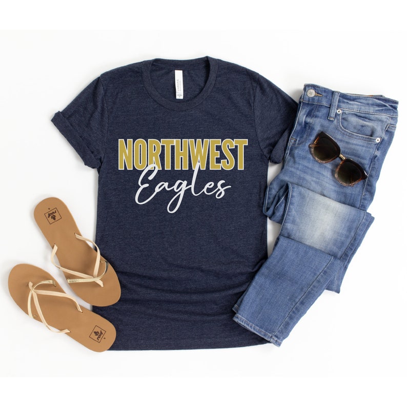 Personalized baseball shirt. Custom baseball Mom tee with team or mascot name and team colors.