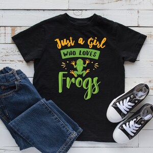 カエルが大好きな女の子のTシャツ、キッズパーカー、キッズTシャツ、幼児用シャツ、レディースTシャツ、長袖、タンクトップ、カエル好きのアパレル