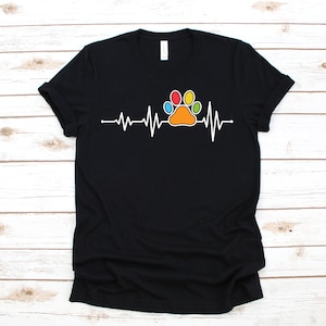Veterinarian Paw Heartbeat T-Shirt, Cute Vet Tech Tee, Tank Top, Hoodie, Sweatshirt, Long Sleeve, Kids Tee Apparel Gift