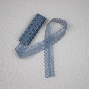 Dentelle 28mm - Gris (différentes tailles)