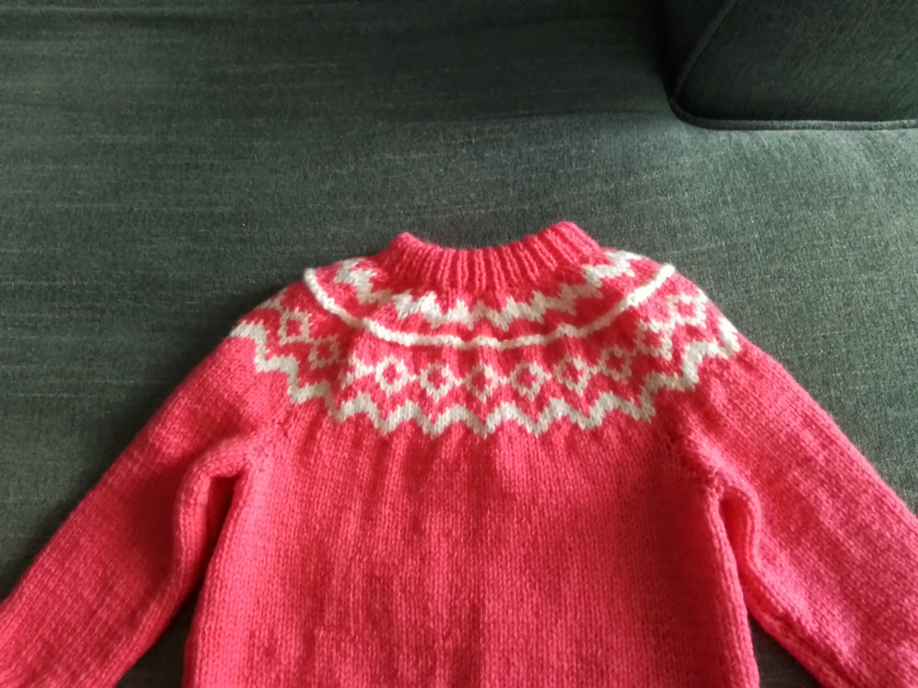 Coral top color sweater