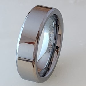 4mm or 6mm men's / women's tungsten carbide pipe cut mirror polished beveled edge wedding rings by Macaiori