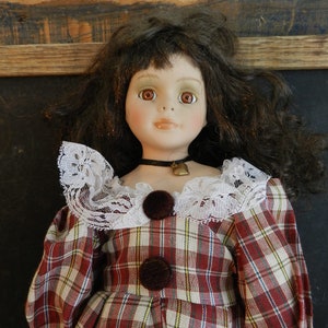 PORCELAIN DOLL/16&quot;/Fully Dressed
