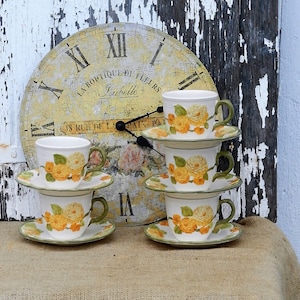 8 cups/7 saucers METLOX POPPYTRAIL TEA Cups/Saucers