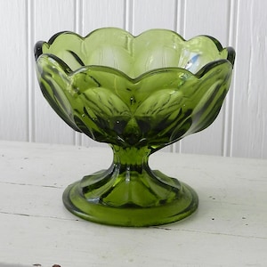 GREEN CANDY DISH
