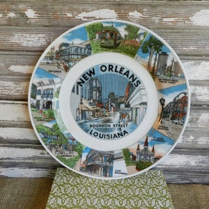 Plato de recuerdo de BOURBON ST. LOUISIANA/ 10 3/8&quot; de diámetro/Excelente