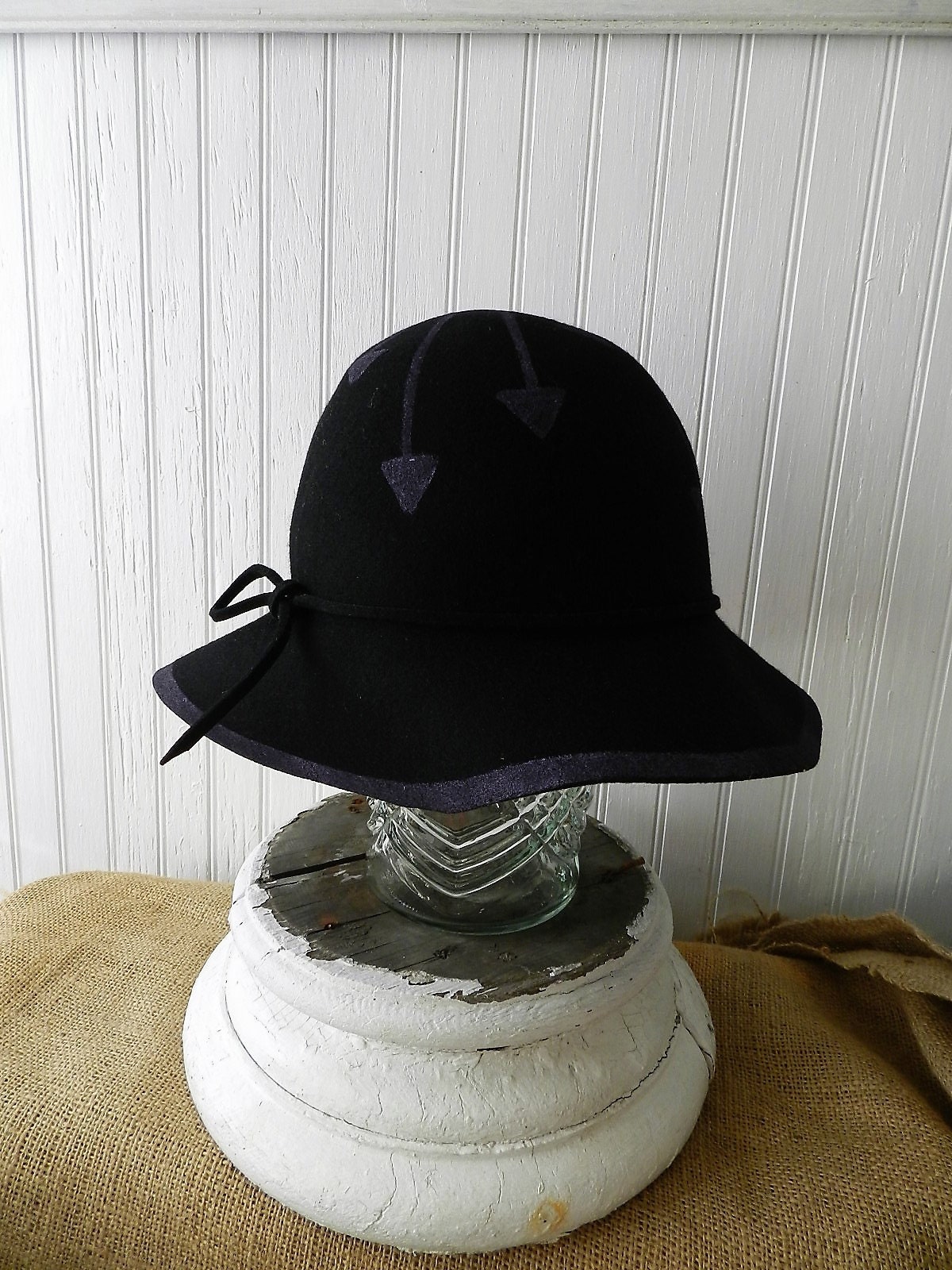 Vermont Country Store Wool Felt Cloche Hat - Small Made in Vermont/purple WOOL CLOCHE Hat/hand Painted - Etsy main image 3