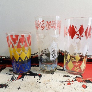 3 VINTAGE DRINKING GLASSES