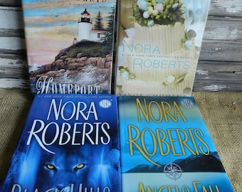 NORA ROBERTS/ CHOOSE From 2 Hardcover books