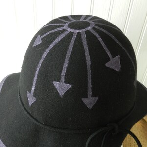 MADE In VERMONT Hand Painted Wool Cloche/ Mountain Top Hats/ Black Purple