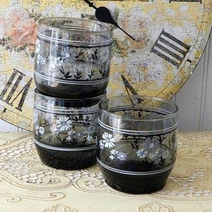3 SMOKEY FLORAL TUMBLERS