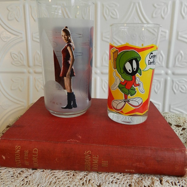 CHOOSE FROM Star Trek Uhura Burger King Glass And/or 2000 Smucker's Mil-Looney-Um Greeting Earthlings