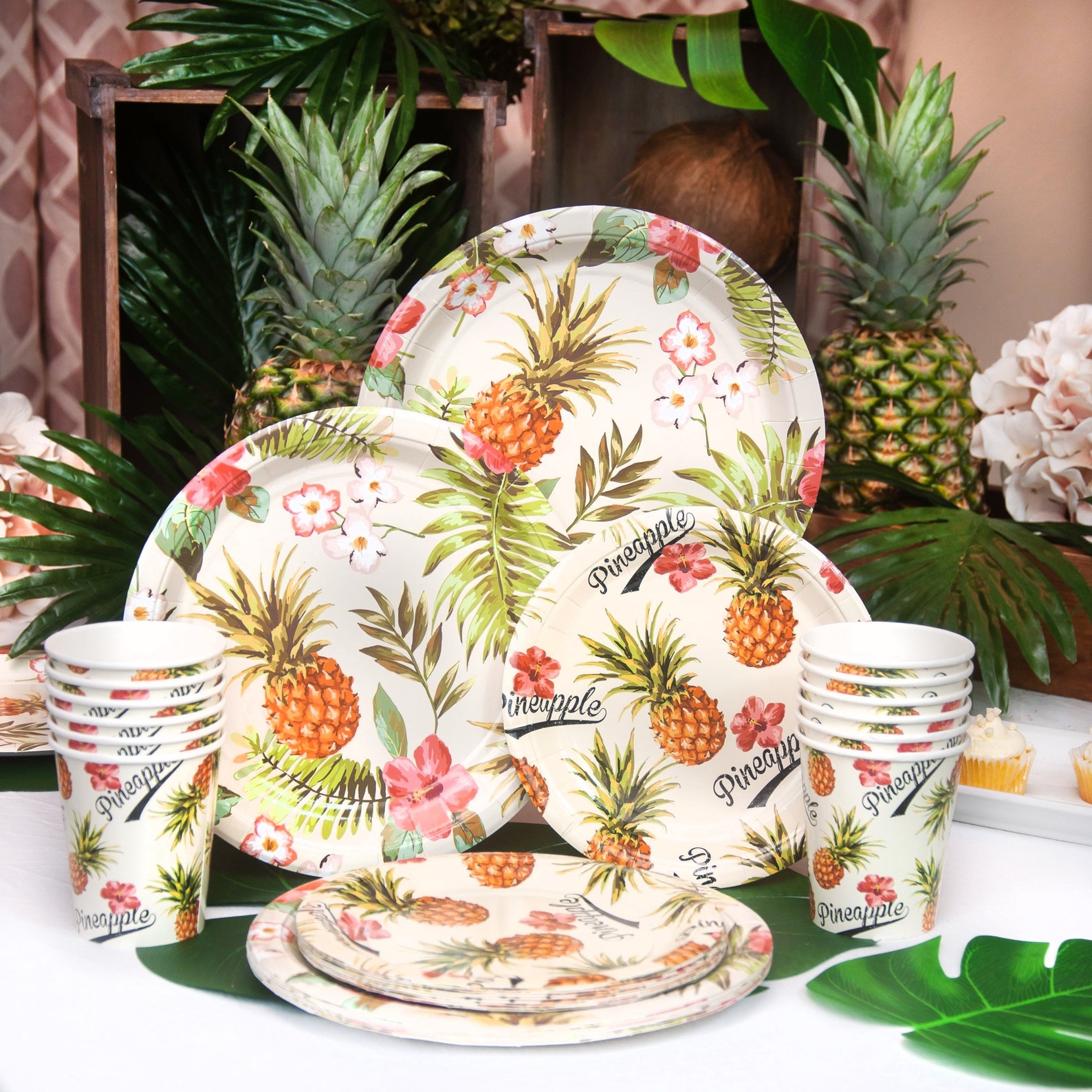 Hawaiian Luau Party Supplies, Hawaiian Tropical Decor, Cake Plates