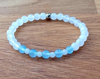 White and Blue Jade Stretch Bracelet: 6mm Gemstone Beads