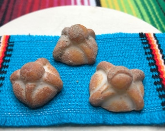 Miniature Mexican Food Pan de Muertos For Día de los Muertos Ofrenda Arts and Crafts - SOLD INDIVIDUALLY