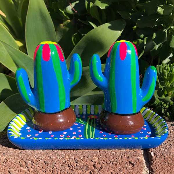 SET - Mexican Cactus Saleros Salt and Pepper Figurine Shakers Handpainted , Kitchen Decor