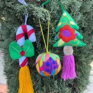 SET of 3 - Embroidered Mexican Ornaments - Hand Made Ornaments - Authentic Chiapas Ornaments