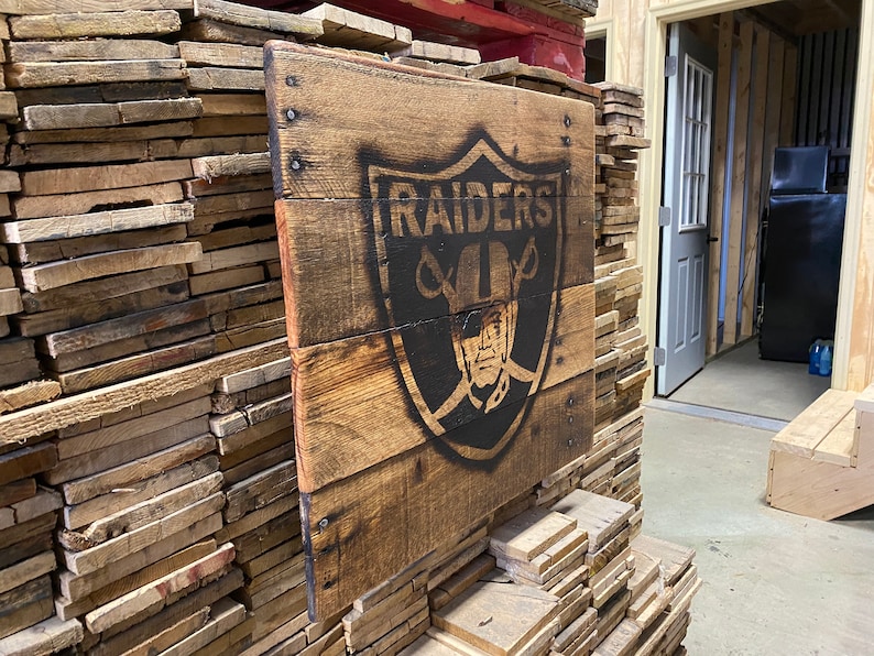 Las Vegas Raiders Reclaimed Timber Sign Etsy