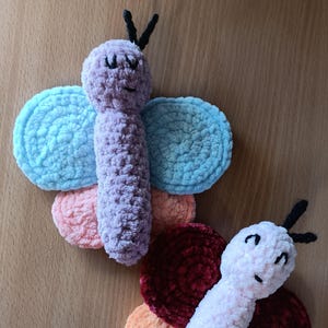 PDF CROCHET PATTERN - Butterfly Plushie - Crochet toy- Amigurumi - Plush yarn - Butterfly Pattern