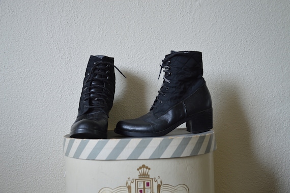 Vintage 90s black leather ankle boots // quilted … - image 2