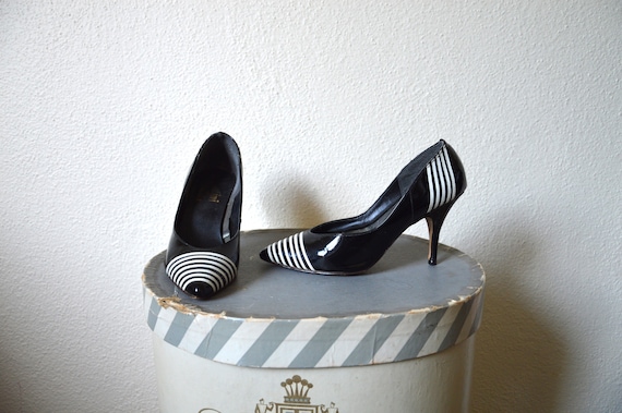 Vintage 1960 s Heels Black Patent Leather White Stripe Stiletto