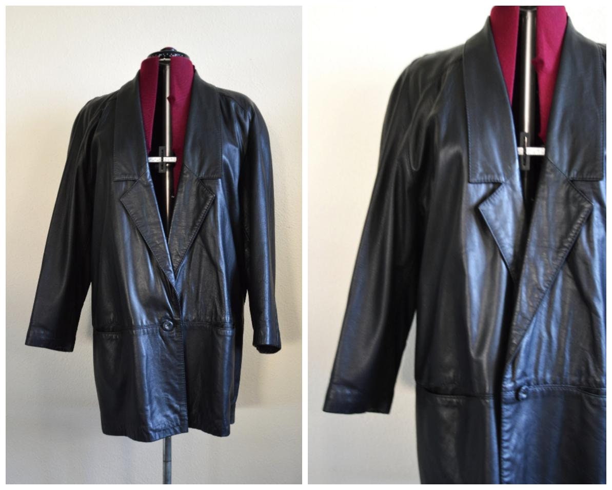 Vintage 1980's Black Leather Jacket // Oversized Women's Vintage 1980's Black Leather Jacket // Oversized Women's