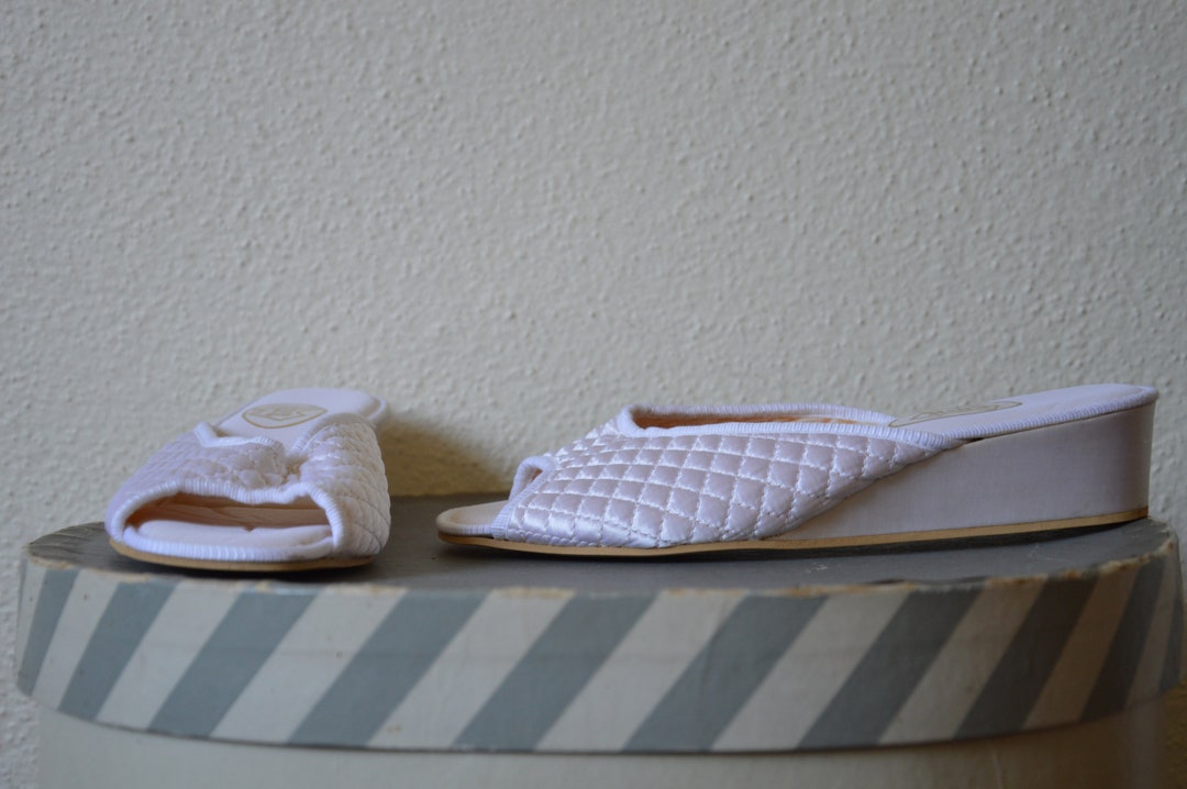 Vintage 1960's Slippers // Cream Quilted Slip on Boudoir Mules // PINUP ...