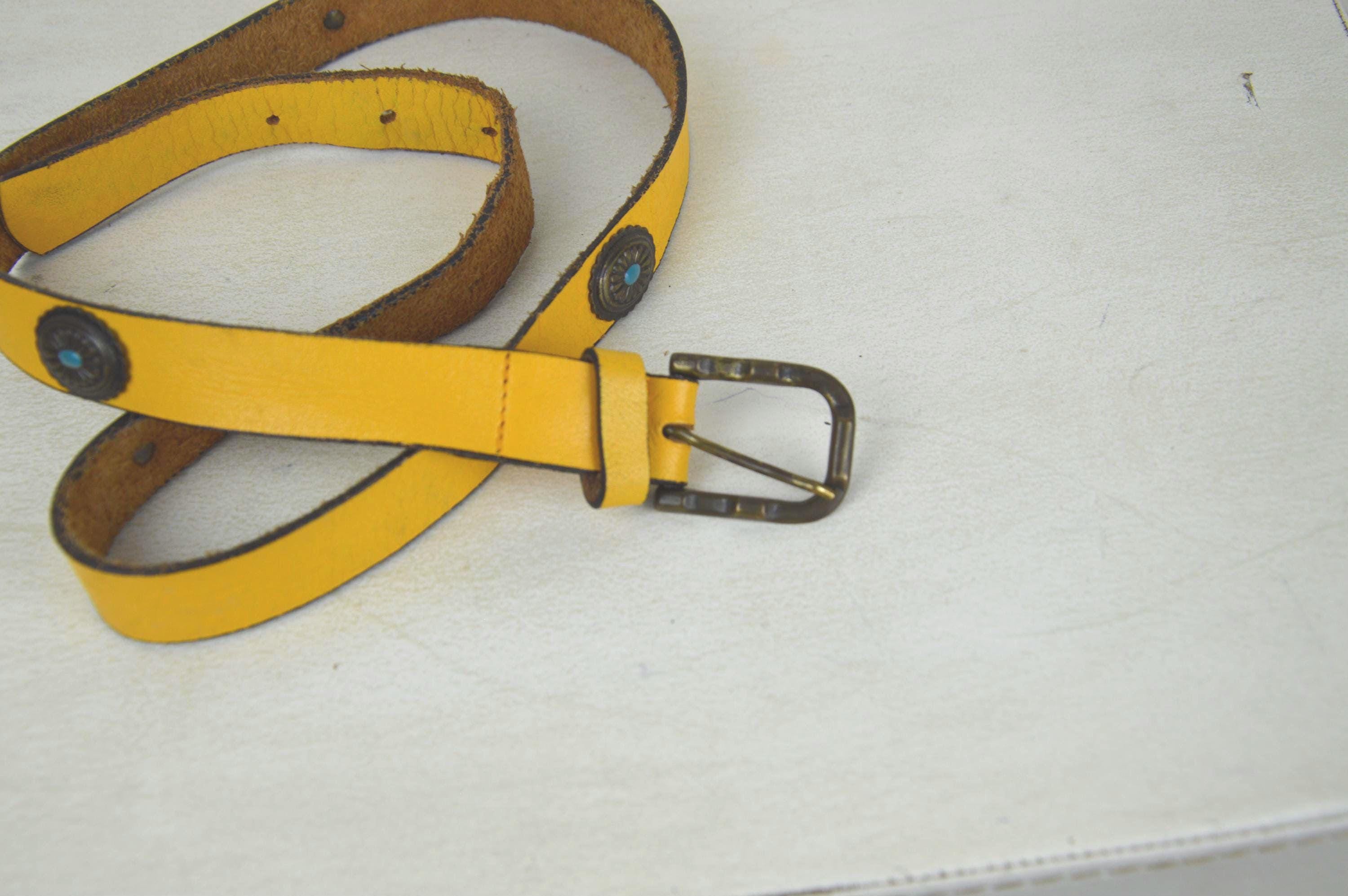 Vtg 1970s Belt Thin Yellow Leather Brass Blue Conchos Women\'s Small 28-32\