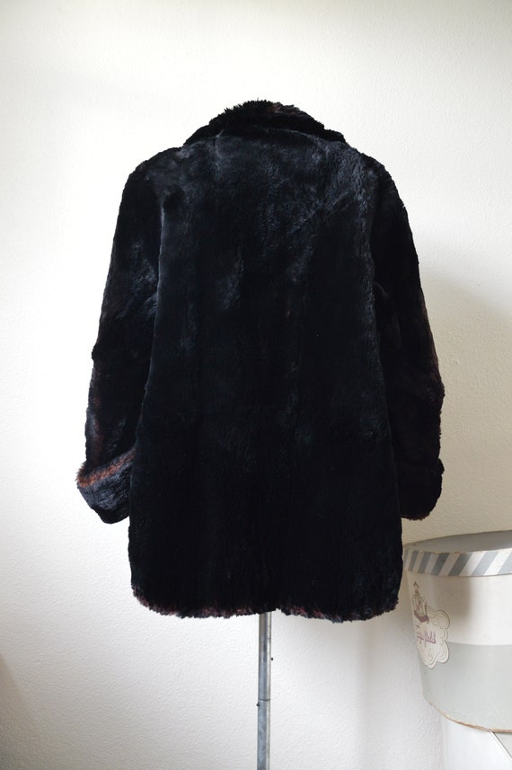 Vintage 1940's black fur coat // black brown lapi… - image 7
