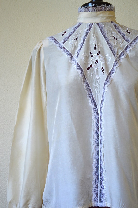 Vintage 1970's cream silk lace blouse // Antique … - image 7