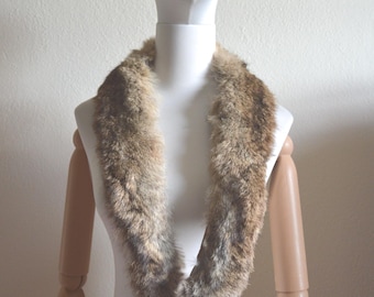 Vintage fur collar // light brown beige rabbit lapin small fur collar accessory scarf timeless winter GIFT FOR HER retro stole