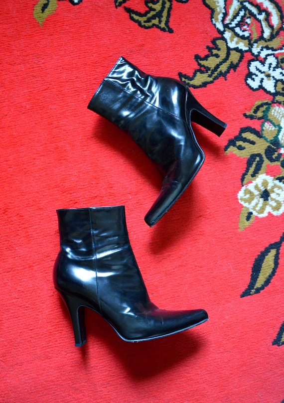 Vintage 1990s black patent ankle boots // Designer Michel Perry pointed toe high heel glamourous minimalist classic high heel boots / 38 7.5
