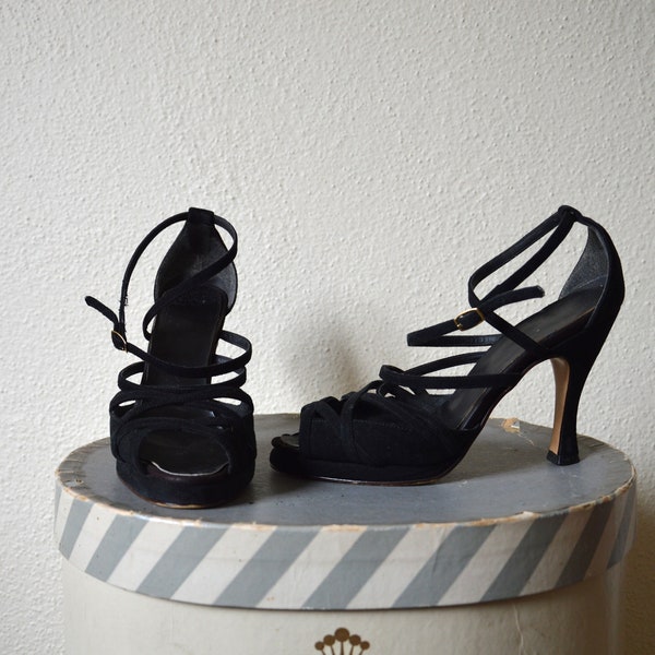 Vintage 1990's black strappy platform heels // formal evening PROM wedding glamourous 90s 2000's sandals high heel pumps 7.5 8