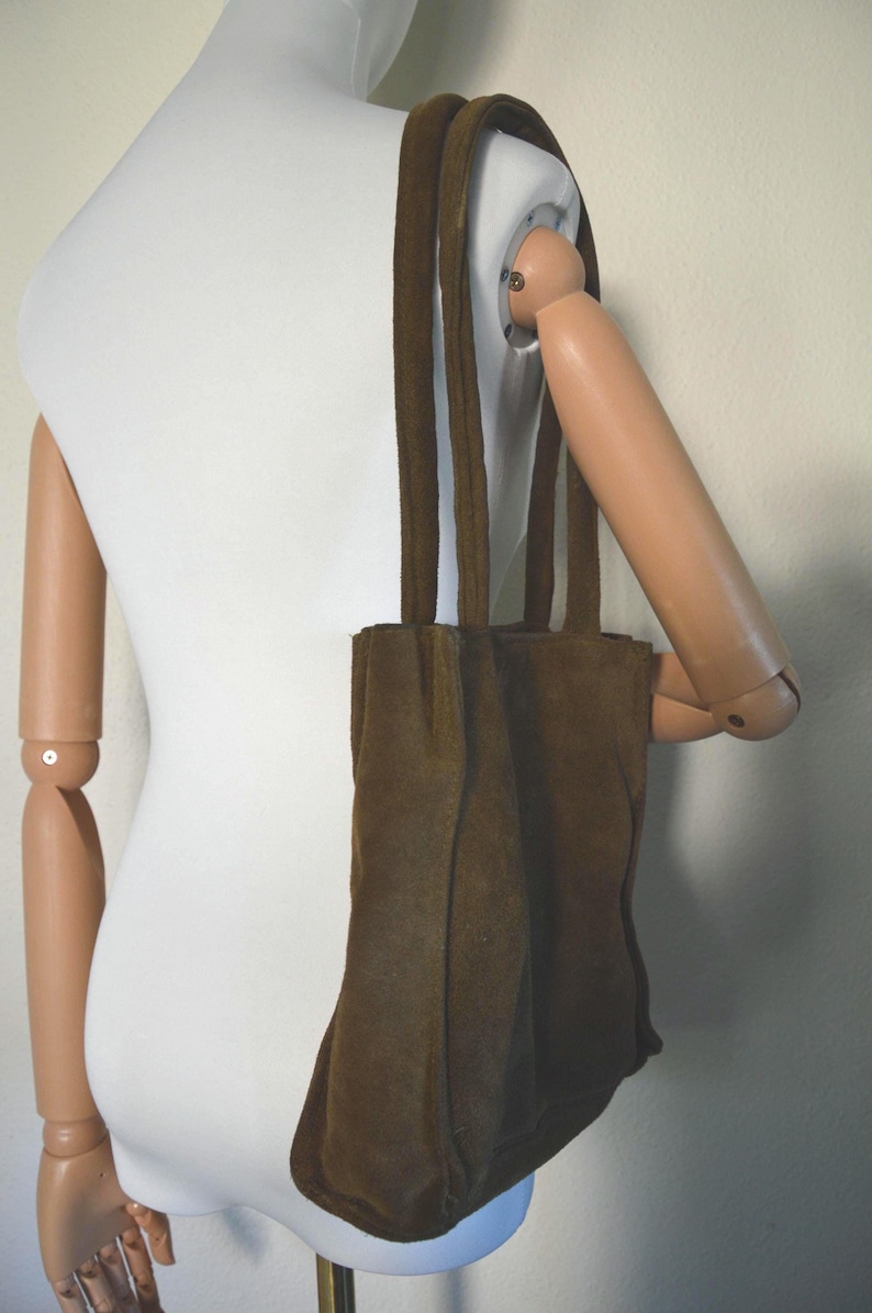 Vintage brown suede tote bag // 1990s minimalist classic small medium shoulder hand bag olive green BOHO hippy casual everyday GIFT for her image 4