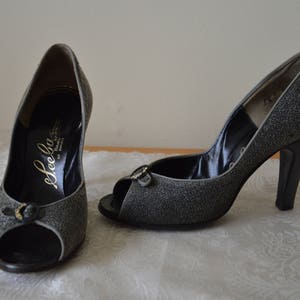 Silver Dollar shoes Vintage late 40's grey open toe heels 6 au image 5