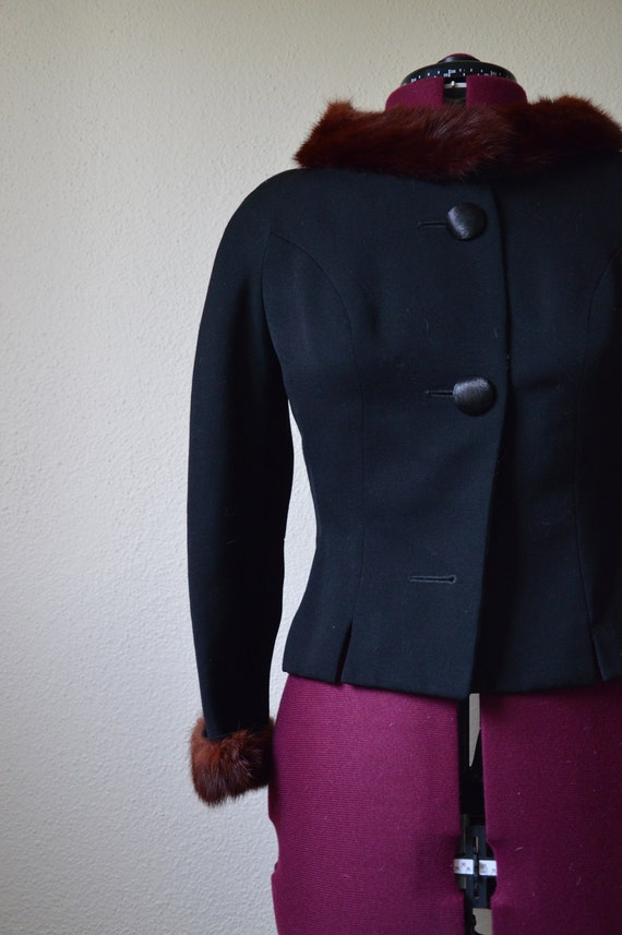 Vintage 1950's black wool jacket brown fox fur co… - image 2