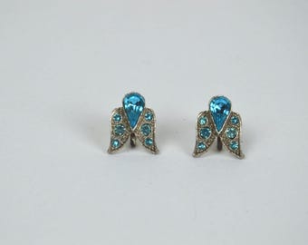 Pendientes vintage de plata antigua azul // Pendientes de metal plateado con forma de ala de ángel y diamantes de imitación con cierre de clip // Bisutería coleccionable, REGALO