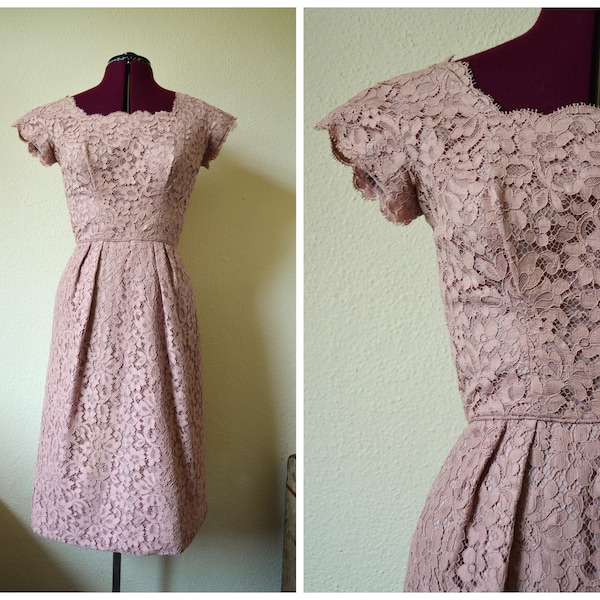 Lace Collar Pink Vintage Dress