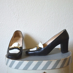 Vintage 1980's 90s loafers court shoes // Black white minimalist square toe horse bit buckle heeled chunky loafers // 38.5 8