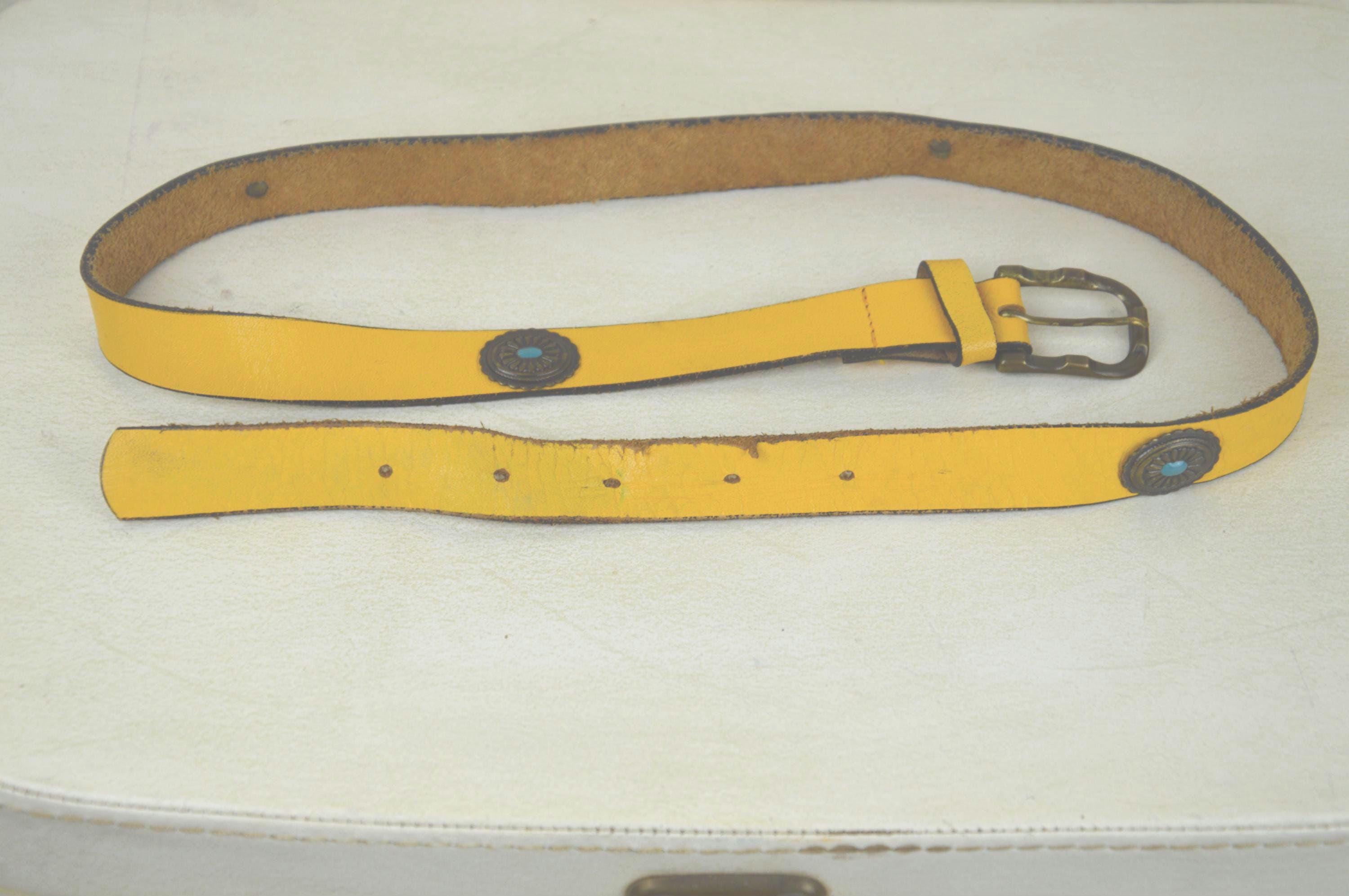 Vtg 1970s Belt Thin Yellow Leather Brass Blue Conchos Women\'s Small 28-32\
