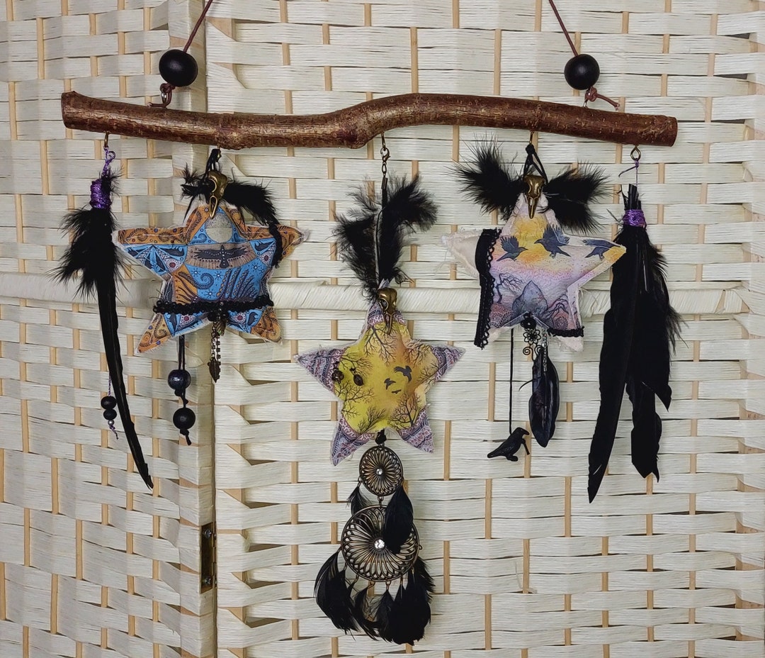 CROW MAGICK handcrafted handfinished pagan talisman. Etsy België