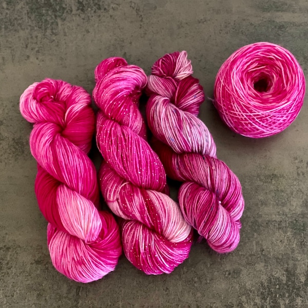 KUSS DER APHRODITE // ValentinstagsSonderfärbung // Handgefärbte Wolle, Handdyed Yarn, verschiedene Wollarten,4-fach, Merino,6-fach,Glitzer