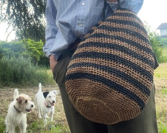 Meltemi round raffia bag in midnight blue and toasted hazelnut