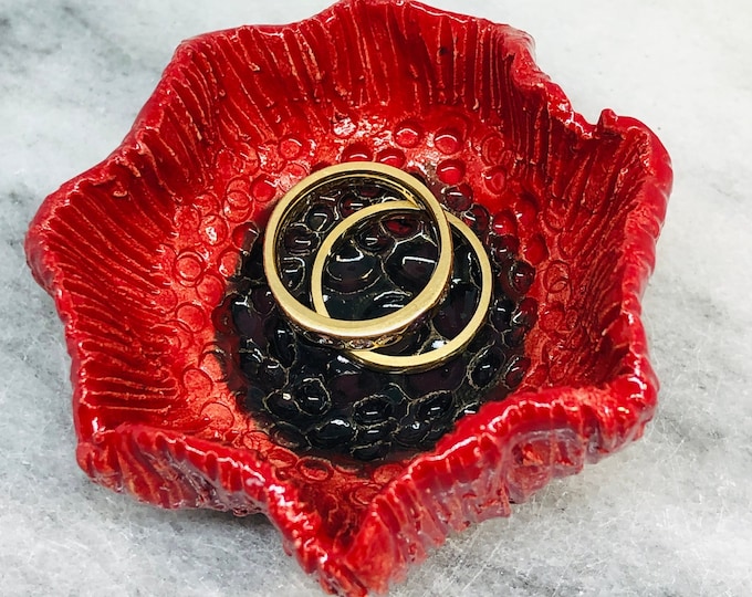 Poppy Flower Ring Dish, Handmade Pottery Sussex, UK, Ceramic Flowers Ornament, Floral Decoration, Home Decor, Romantic Ornament.