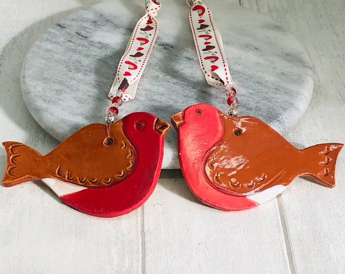 Robin Redbreasts Handmade Pottery Ornaments, Ceramic Garden Birds, Love Nature, Robin Home Decoration, Valentines Day Gifts.