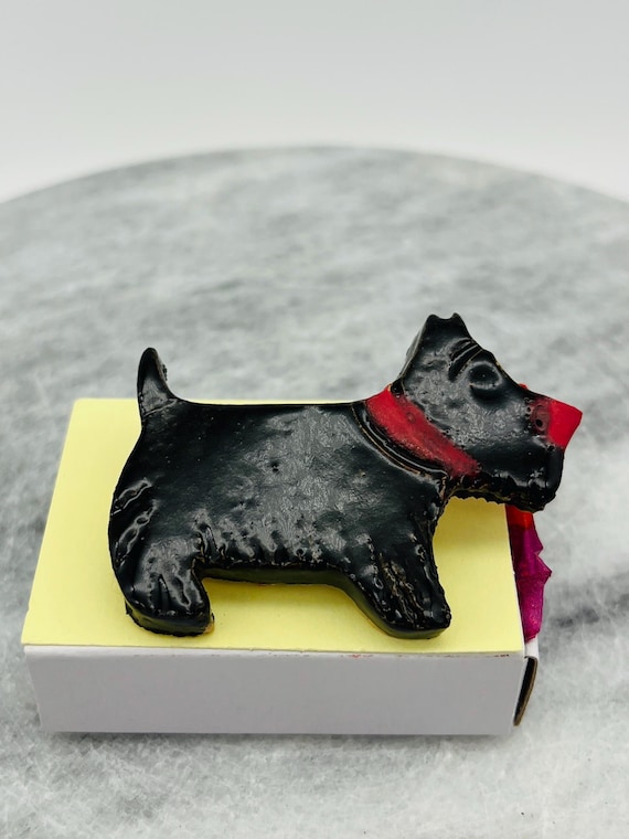 Handmade Scottish Terrier Brooch: Kiln Fired Clay Scottie Dog