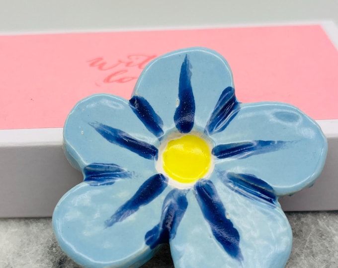 Handmade Forget Me Not Pottery Brooch, Ceramic Jewellery, Ceramics.