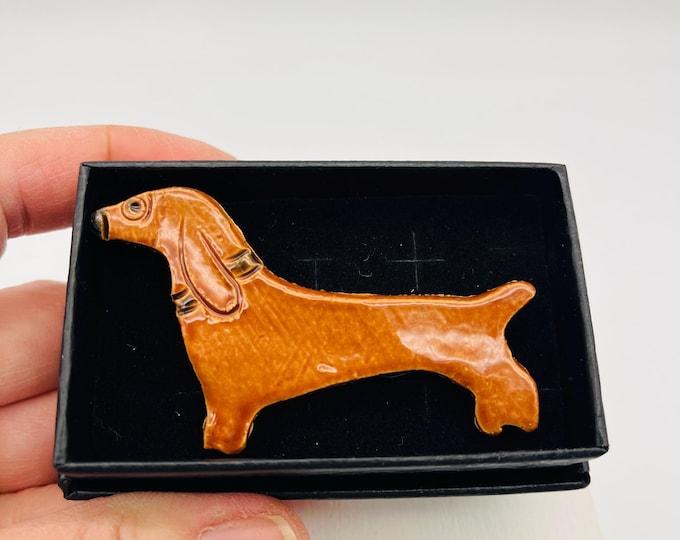 Handmade Ceramic Dachshund Brooch: Hand-Painted Pottery Dog