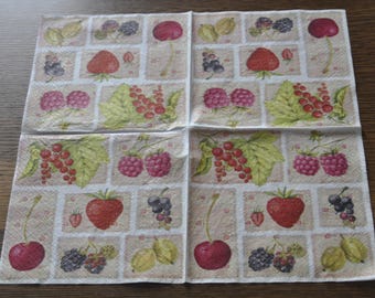 serviette thème fruits rouge