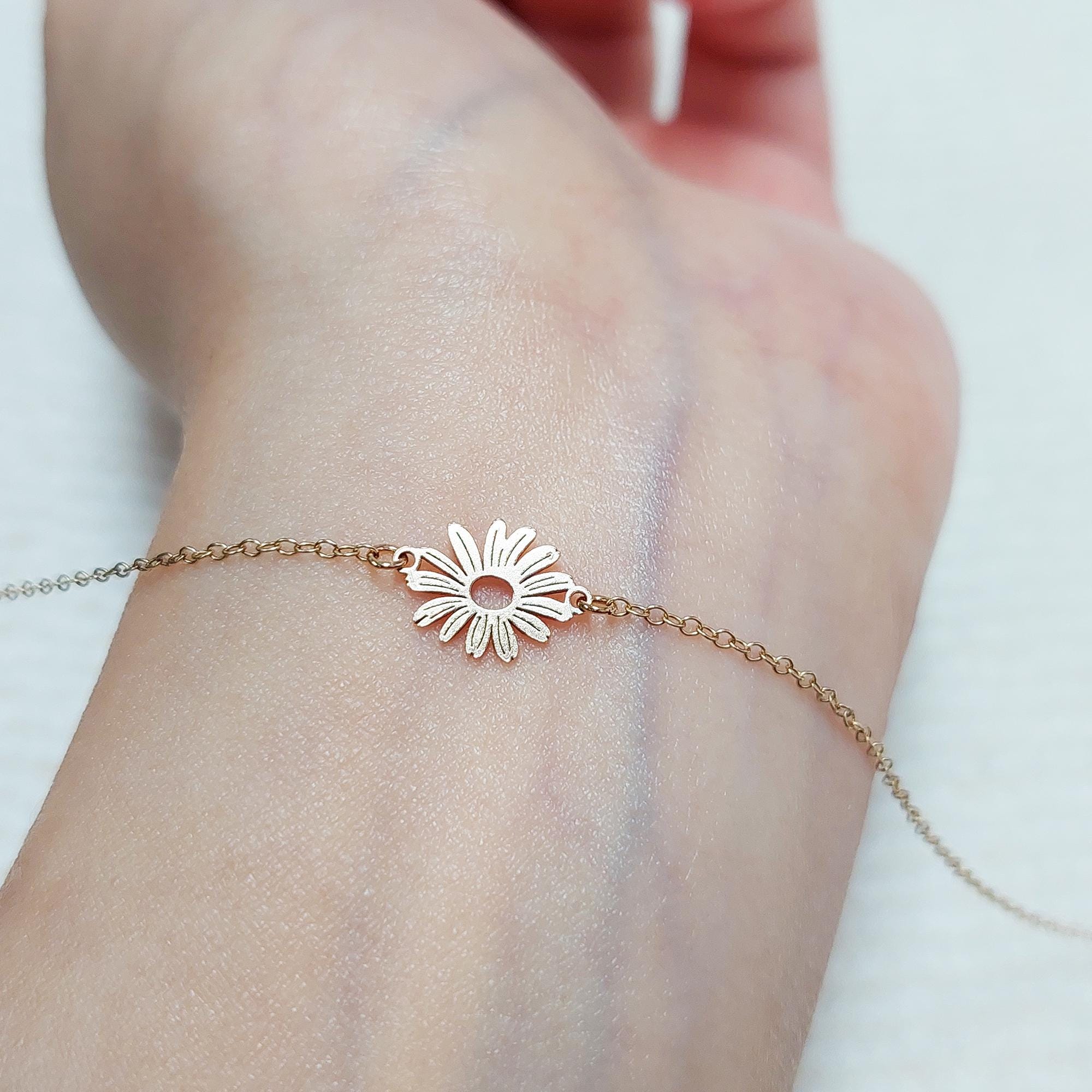 Daisy Flower Connector 11.9 X 8.4mm 24ga • Dainty Charm